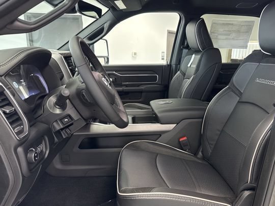 New 2026 RAM 2500 Laramie w/ Night Edition AWD/4WD image 14