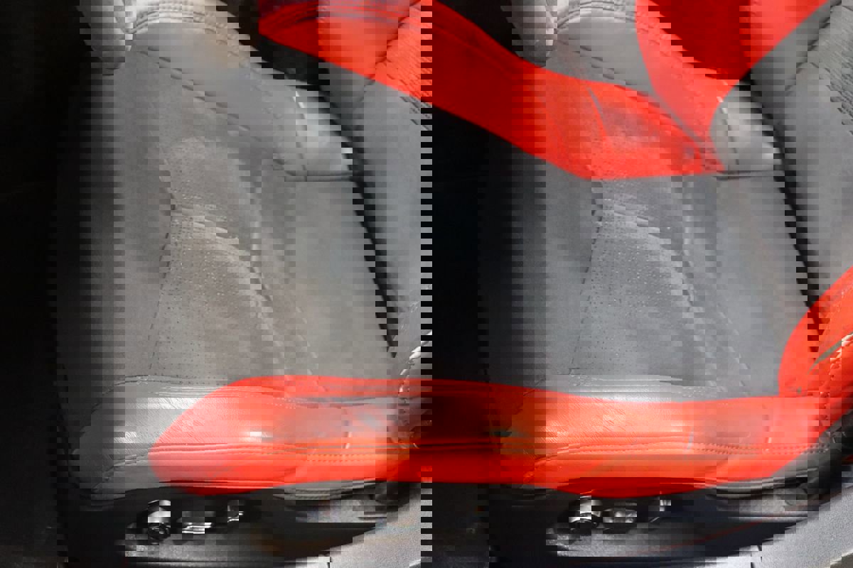 Used 2024 Chevrolet Corvette Stingray Premium Conv w/ Z51 Performance Package image 40