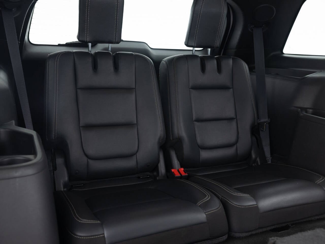 Used 2015 Ford Explorer Sport AWD/4WD image 31