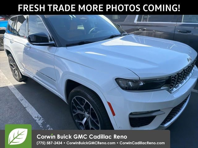 Used 2022 Jeep Grand Cherokee Summit image 5