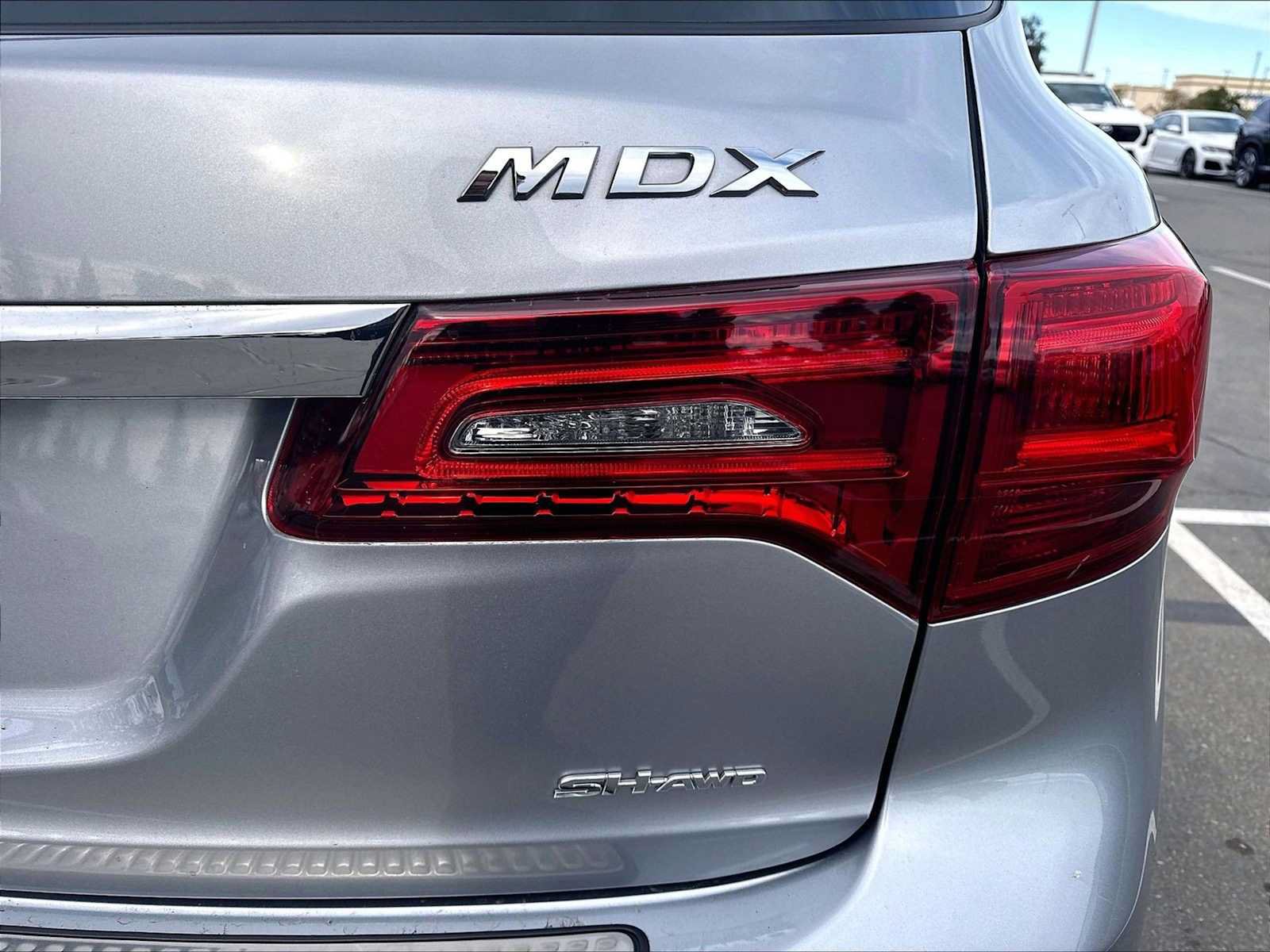 Used 2016 Acura MDX w/ Technology Package AWD/4WD image 12