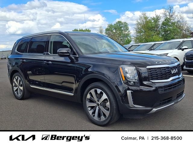 Certified 2022 Kia Telluride EX w/ EX Premium Package AWD/4WD image 3