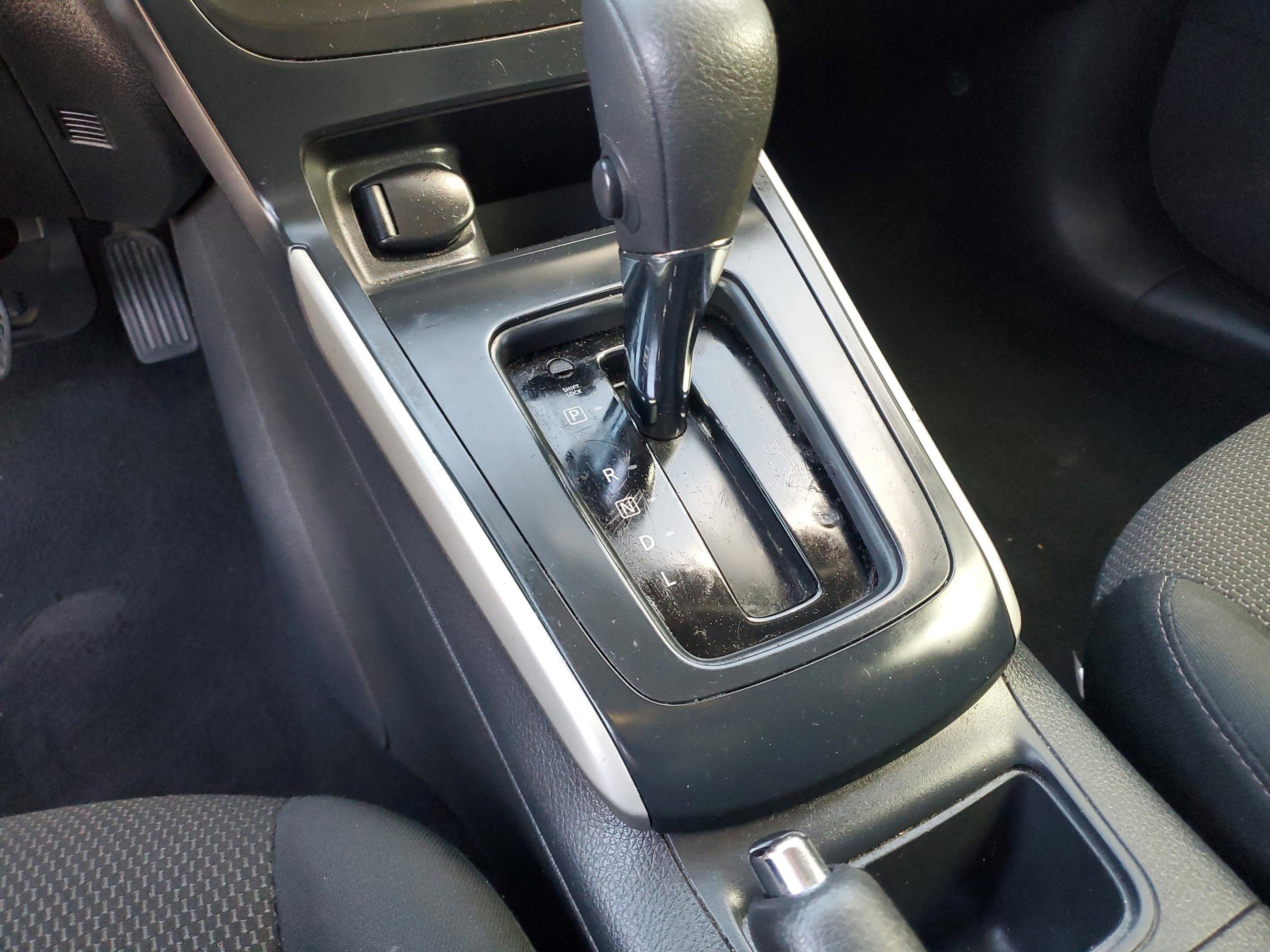 Used 2018 Nissan Sentra S image 22