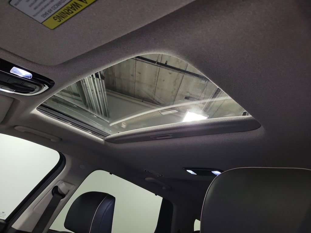 Used 2021 Hyundai Palisade Limited image 14