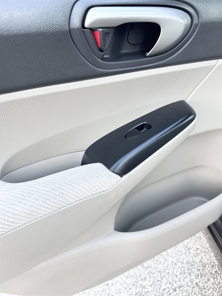 Used 2010 Honda Civic LX image 54