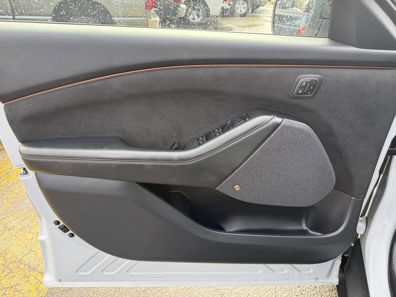 Used 2022 Ford Mustang Mach-E GT image 25