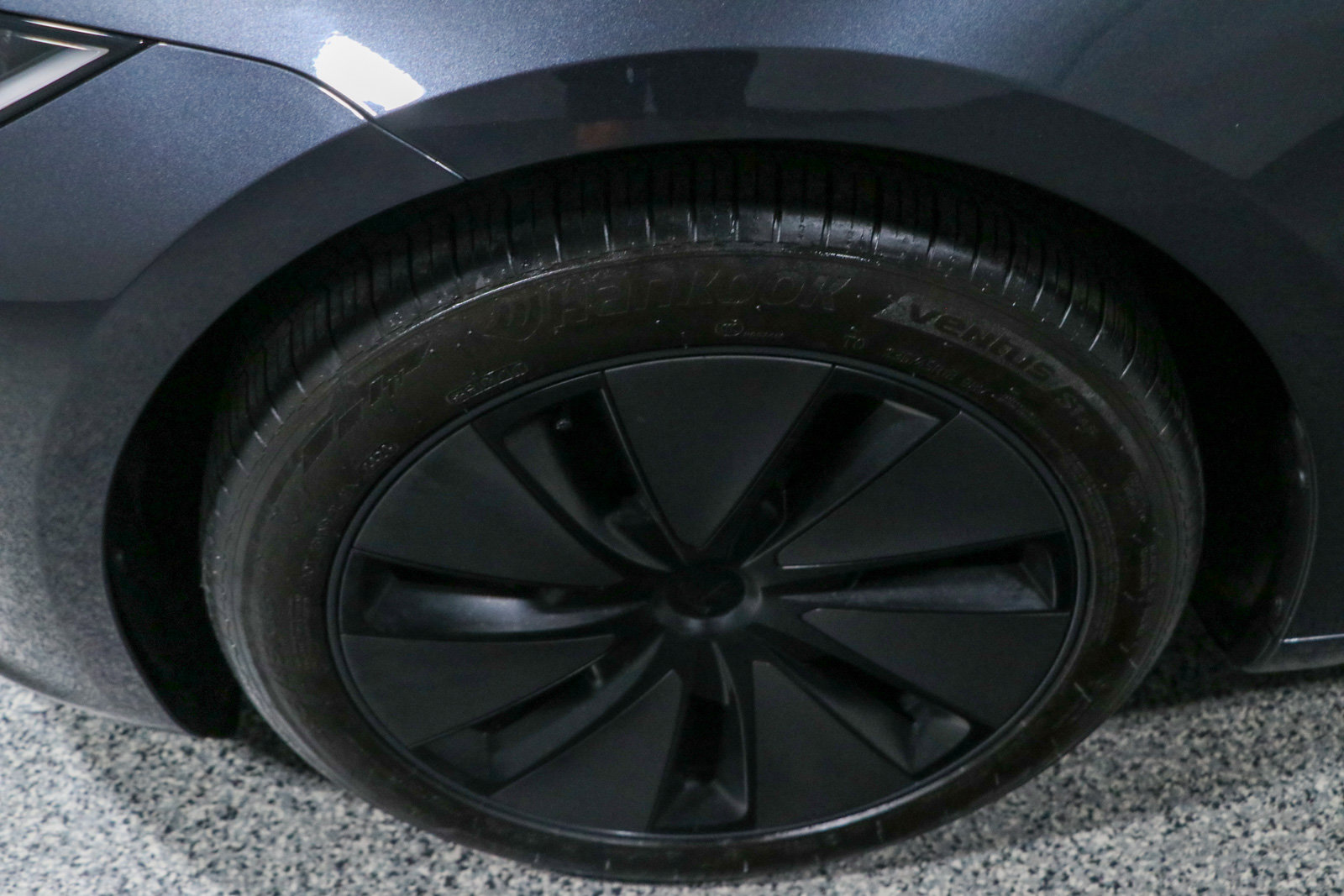 Used 2025 Tesla Model 3 Long Range RWD image 11