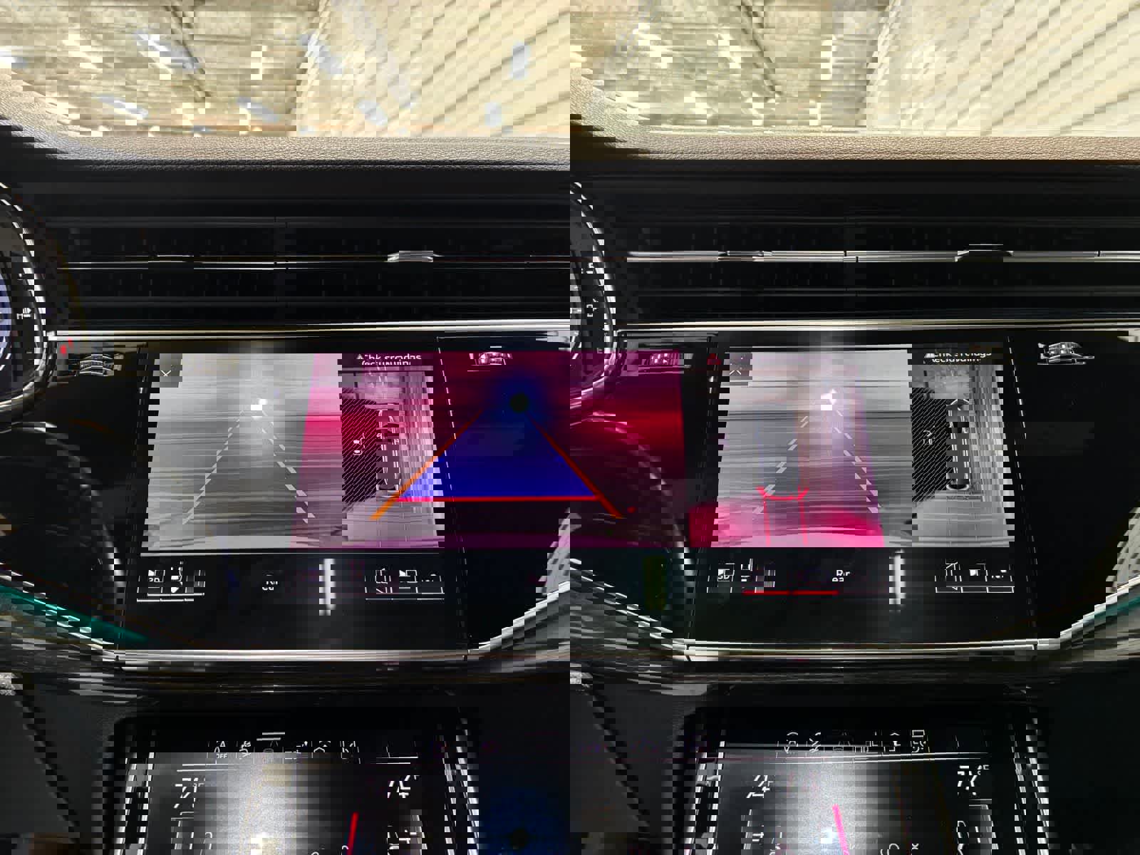 Used 2019 Audi Q8 Premium Plus w/ Premium Plus image 18