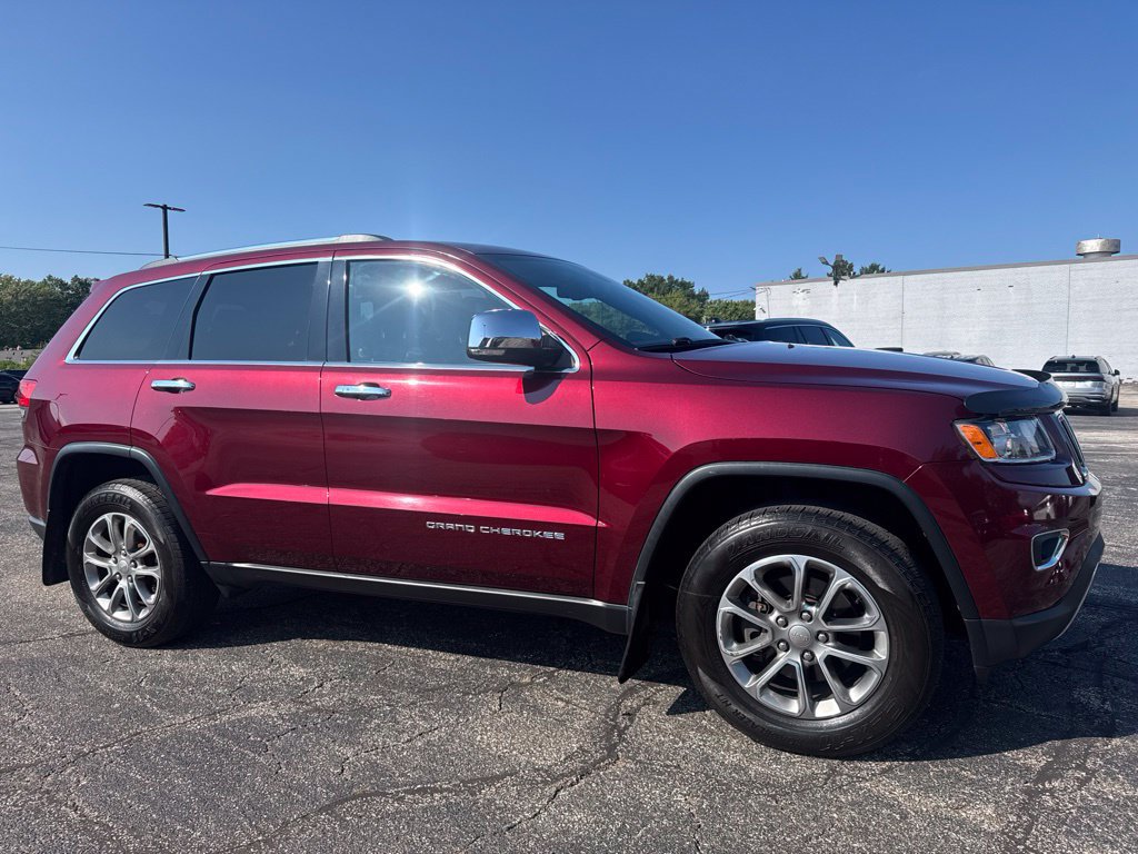 Used 2016 Jeep Grand Cherokee Limited AWD/4WD image 9