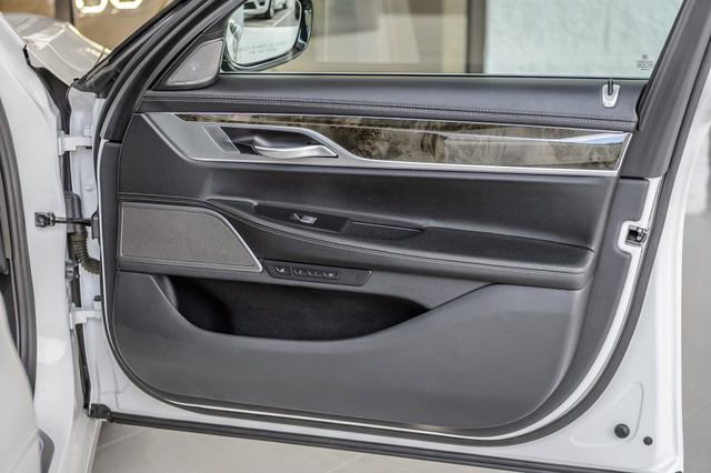 Used 2019 BMW 740i xDrive w/ Executive Package image 55
