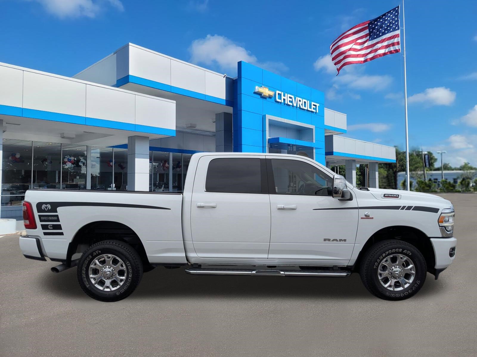 Used 2024 RAM 2500 Laramie image 3