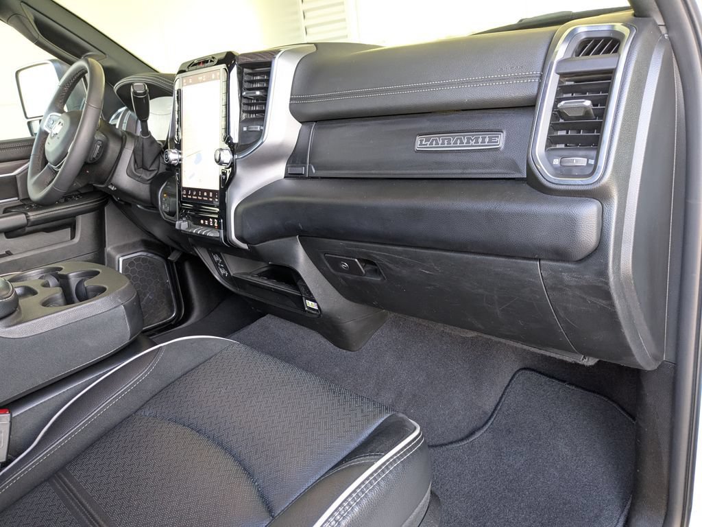 Used 2026 RAM 2500 Laramie AWD/4WD image 6