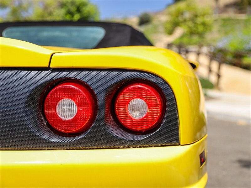 Used 2001 Ferrari 360 Spider RWD image 18