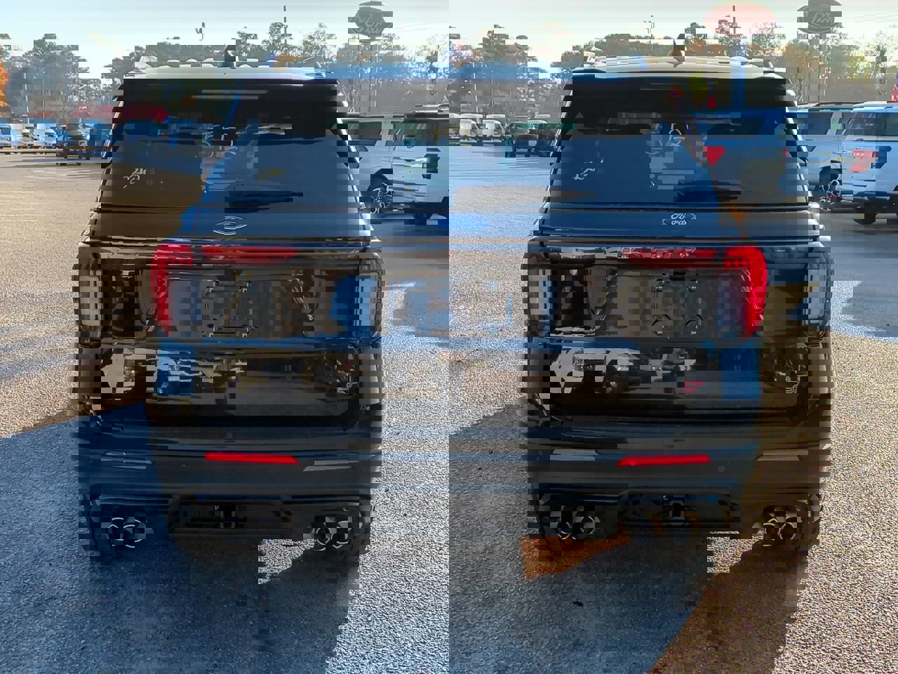 Used 2025 Ford Explorer ST image 5