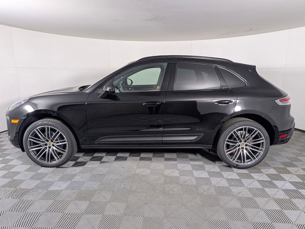 New 2026 Porsche Macan AWD/4WD image 2
