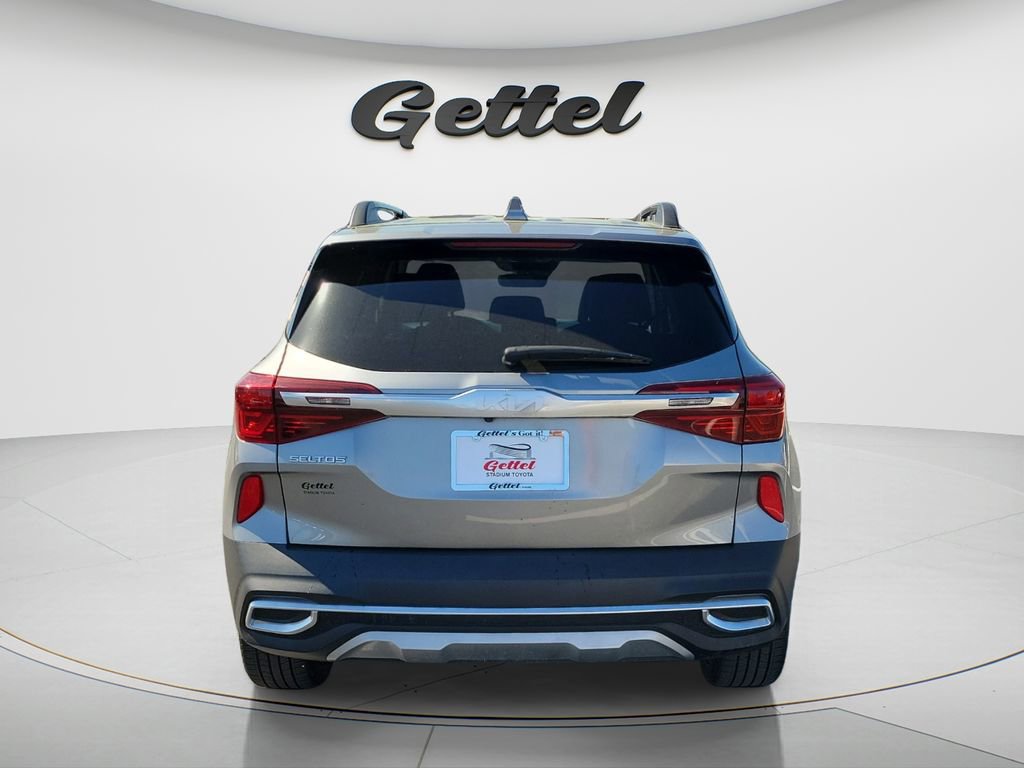 Used 2023 Kia Seltos Nightfall Edition image 5