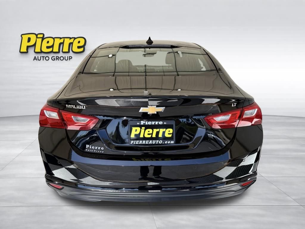 Used 2025 Chevrolet Malibu LT FWD image 3