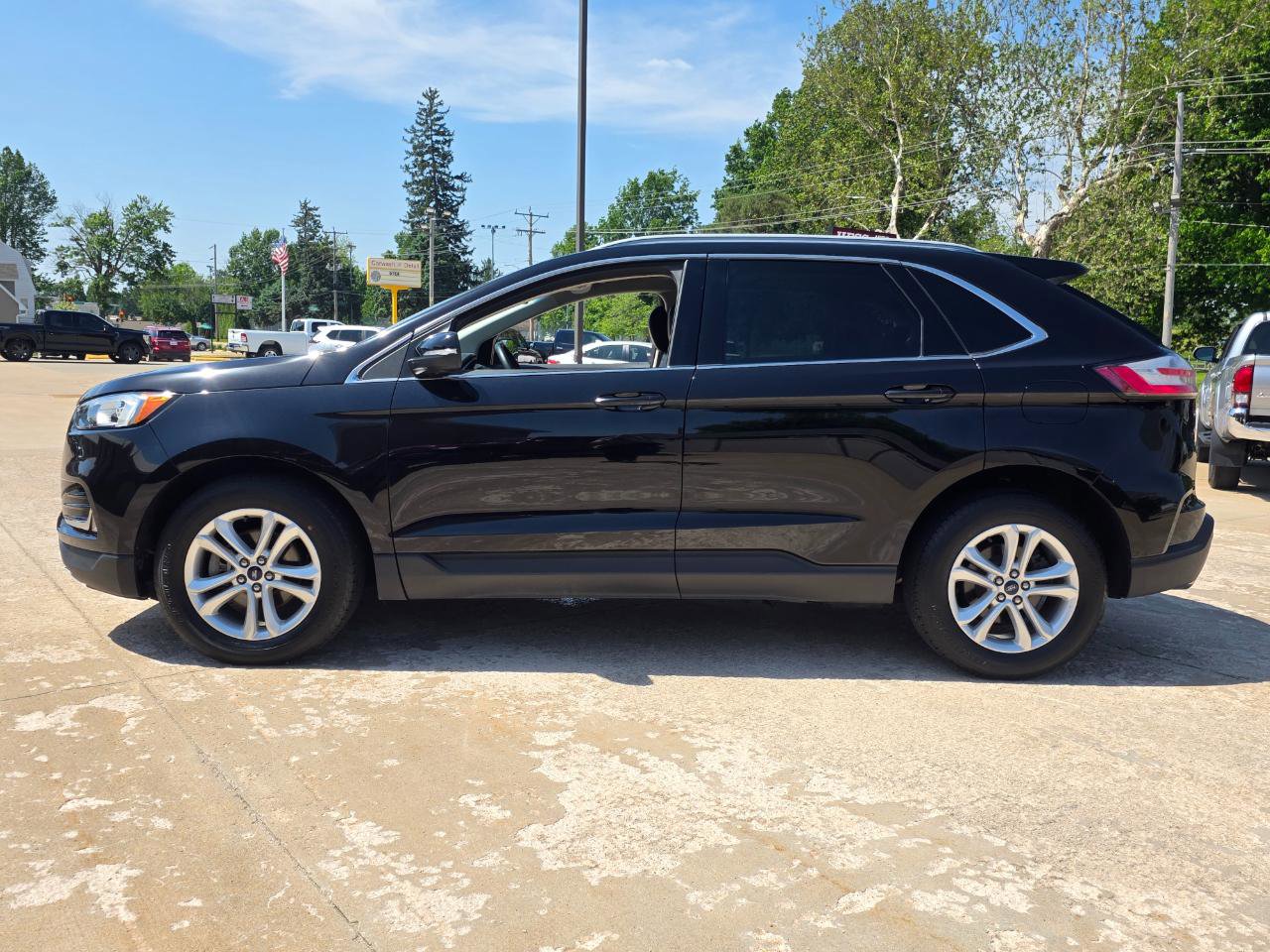 Used 2020 Ford Edge SEL FWD image 6