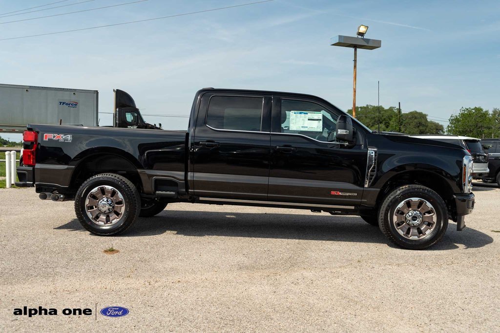 Used 2025 Ford F250 King Ranch image 6