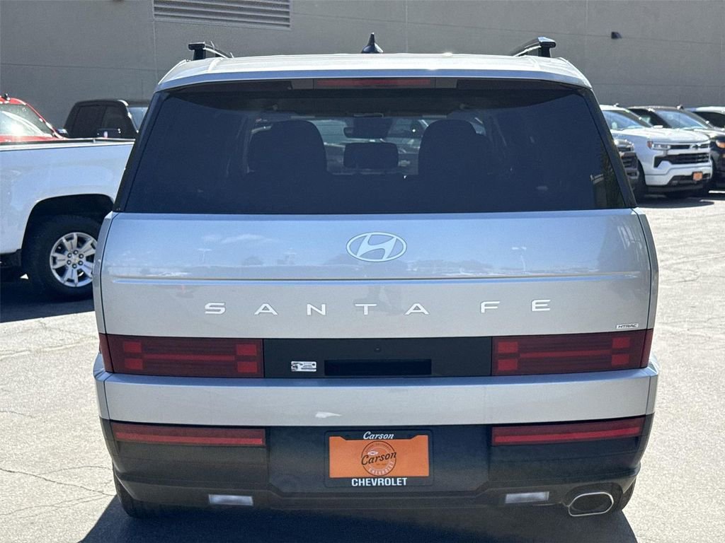 Used 2025 Hyundai Santa Fe SEL AWD/4WD image 4