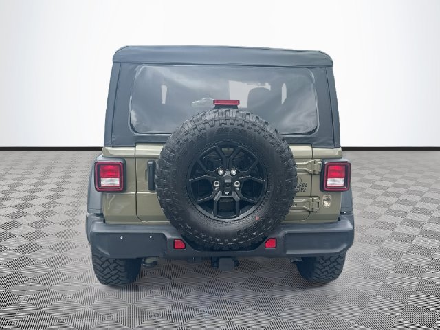 Used 2025 Jeep Wrangler Sport AWD/4WD image 6
