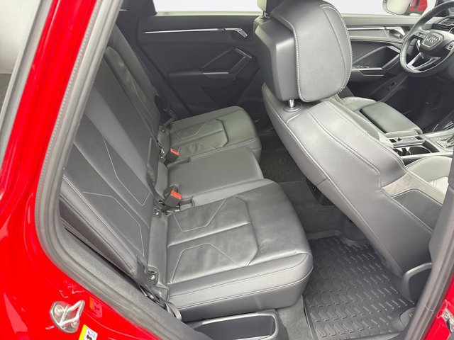 Used 2020 Audi Q3 2.0T Premium Plus w/ Premium Plus Package image 19