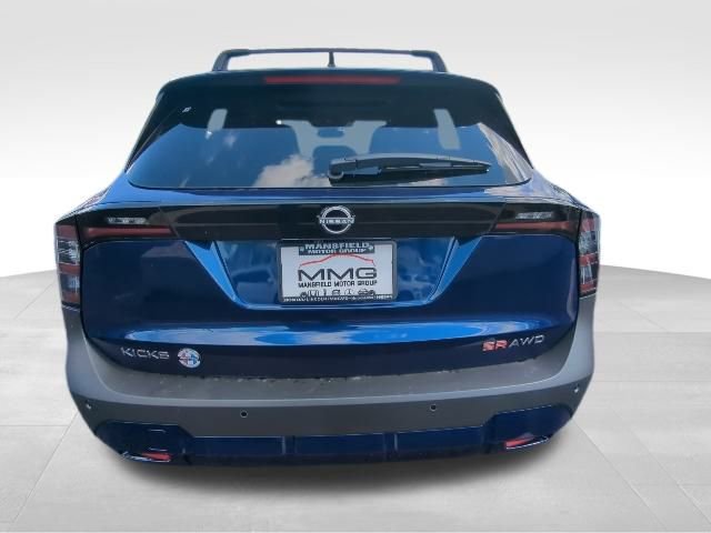 New 2026 Nissan Kicks SR w/ SR Premium Package AWD/4WD image 6