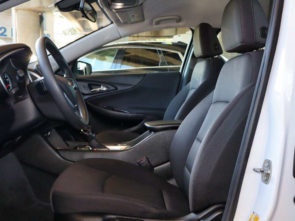 Used 2022 Chevrolet Malibu LS FWD image 11