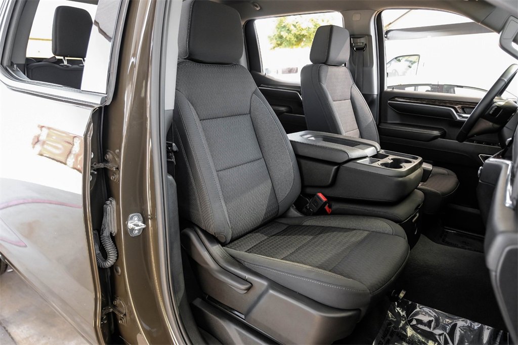 Used 2023 GMC Sierra 1500 Elevation image 35