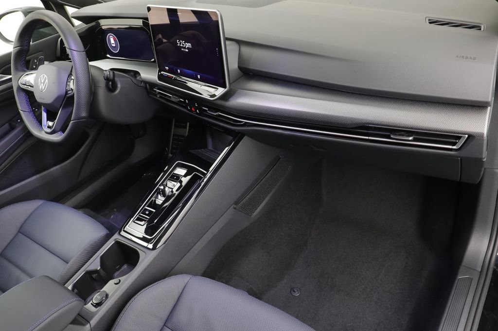 New 2026 Volkswagen Golf image 24