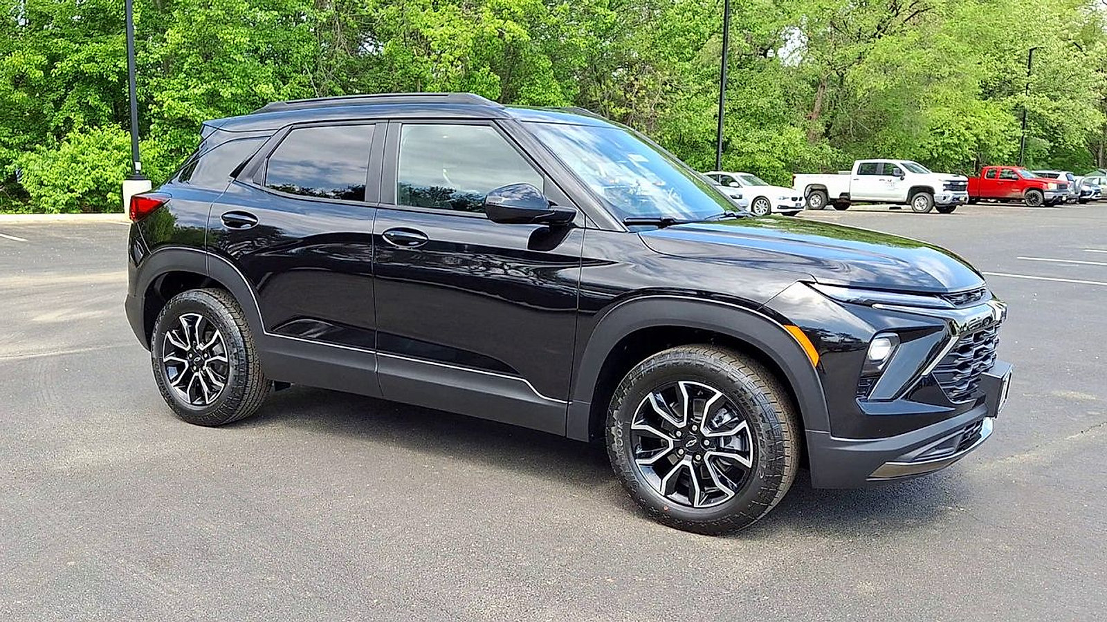 New 2026 Chevrolet TrailBlazer ACTIV w/ Convenience Package AWD/4WD image 4