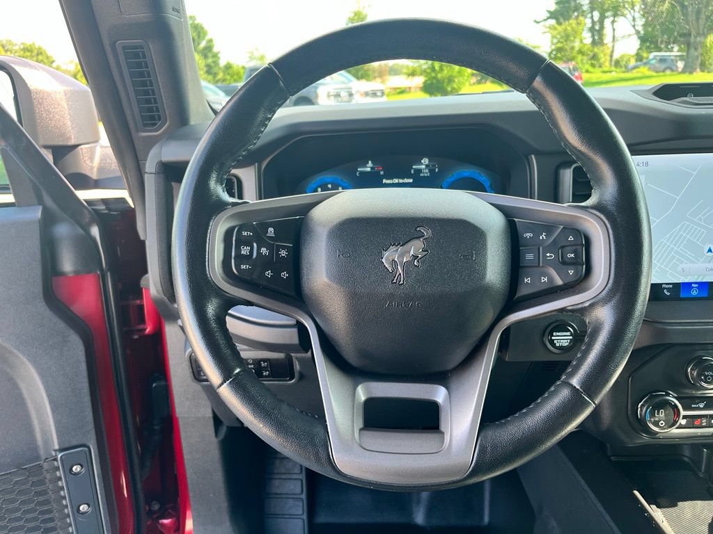 Used 2025 Ford Bronco Badlands AWD/4WD image 16