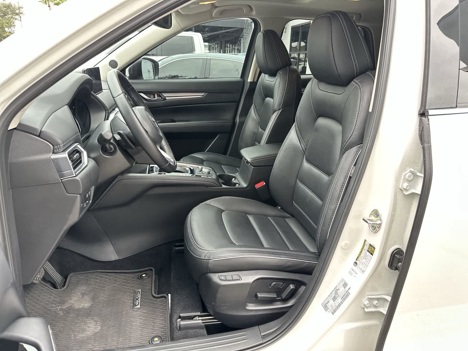 Used 2025 MAZDA CX-5 AWD 2.5 S w/ Premium Plus Pkg image 3