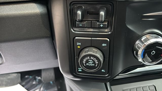 New 2026 Ford F350 Platinum w/ Tremor Off-Road Package AWD/4WD image 15