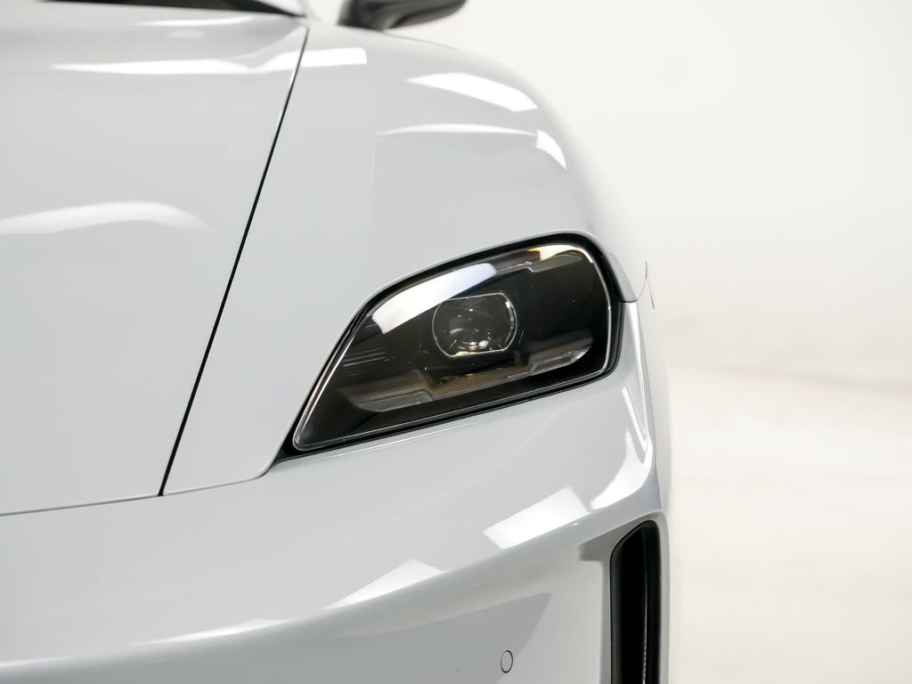 Certified 2025 Porsche Taycan AWD/4WD image 7