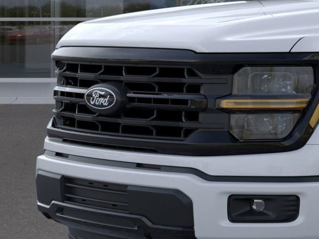 New 2026 Ford F150 XLT w/ XLT Black Appearance Package image 18
