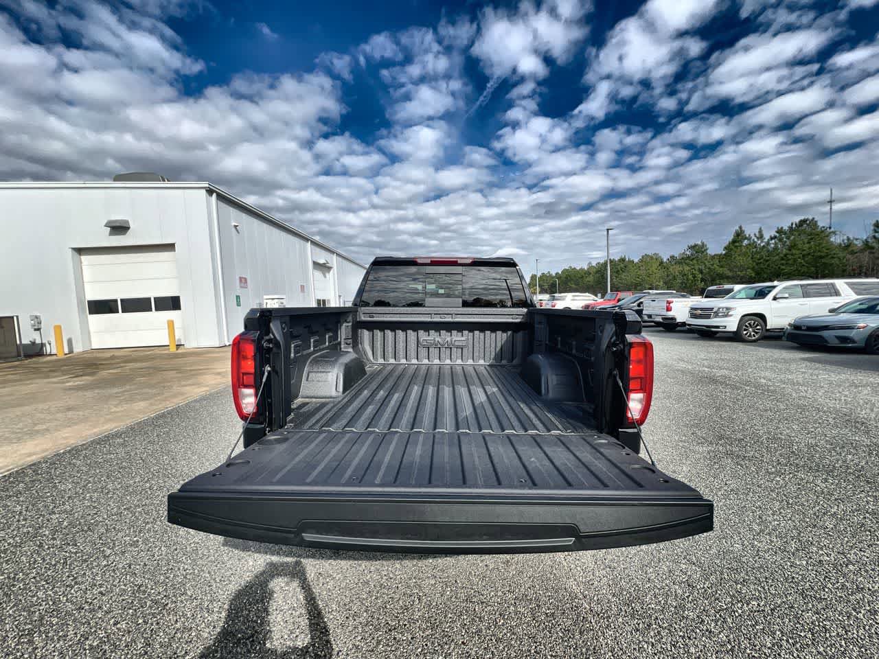 New 2026 GMC Sierra 1500 Elevation w/ Elevation Premium Package AWD/4WD image 26