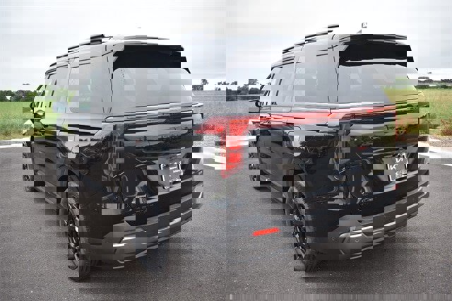New 2026 Kia Carnival SX w/ SX Dark Edition Package image 5