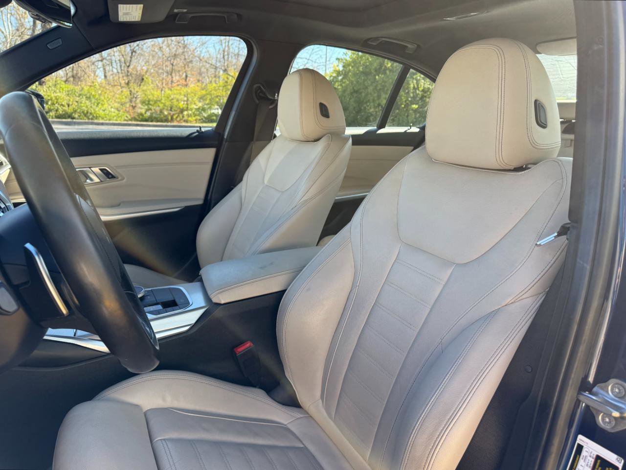 Used 2020 BMW 330i xDrive Sedan AWD/4WD image 16