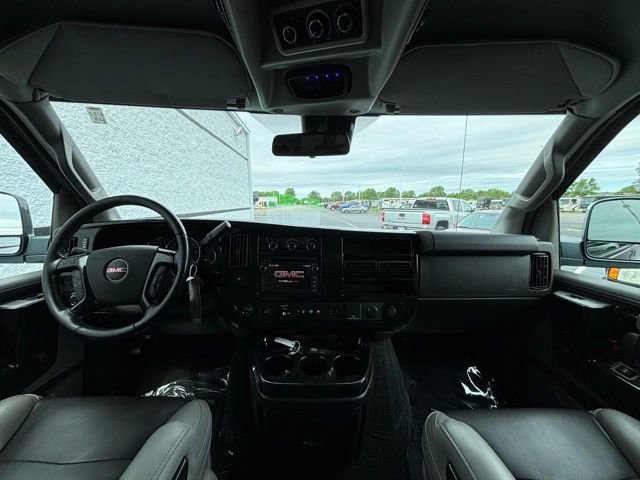 Used 2020 GMC Savana 2500 Extended w/ Enhanced Convenience Package RWD image 23