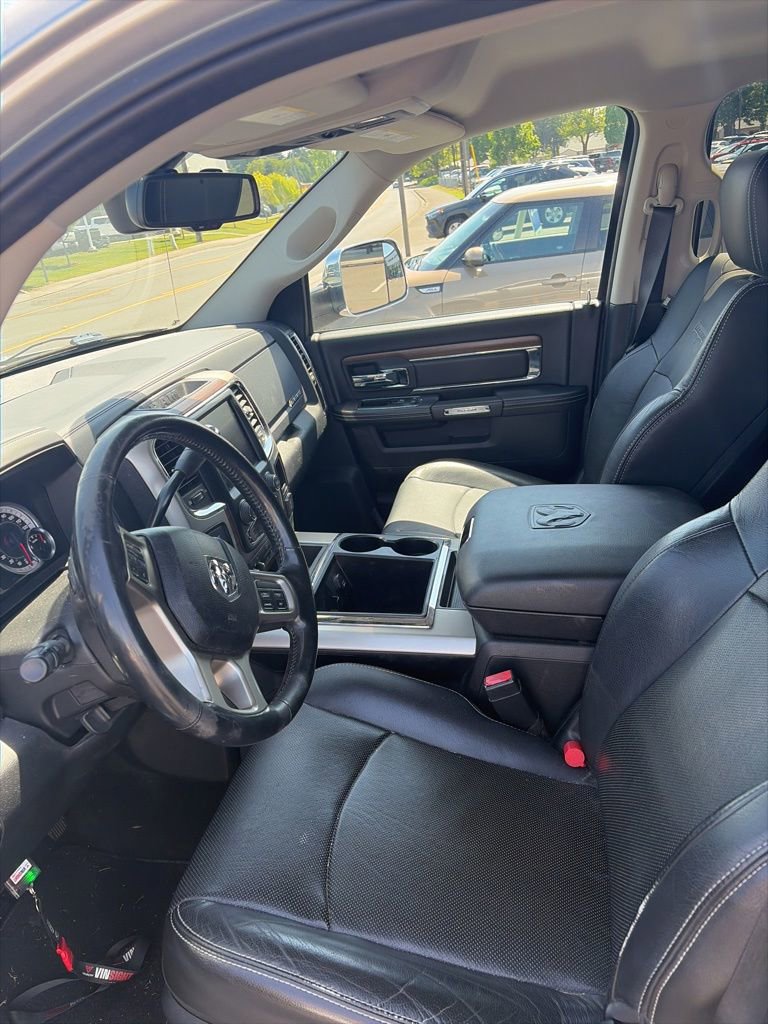 Used 2015 RAM 2500 Laramie w/ Convenience Group AWD/4WD image 10