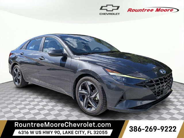 Used 2023 Hyundai Elantra SEL w/ Convenience Package