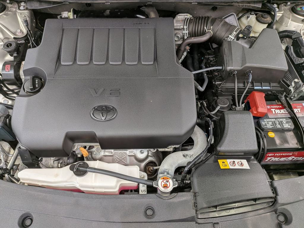 Used 2017 Toyota Avalon XLE Premium w/ All Weather Liner Package image 32