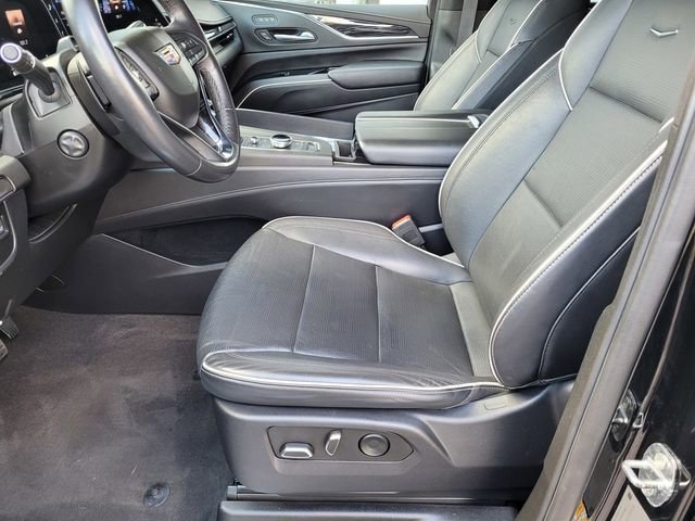 Used 2023 Cadillac Escalade ESV Sport AWD/4WD image 17