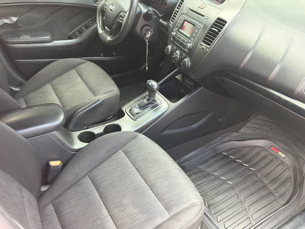 Used 2016 Kia Forte LX FWD image 12