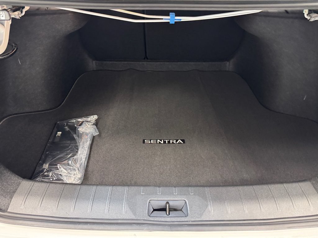 New 2026 Nissan Sentra SV w/ SV Convenience Package FWD image 21