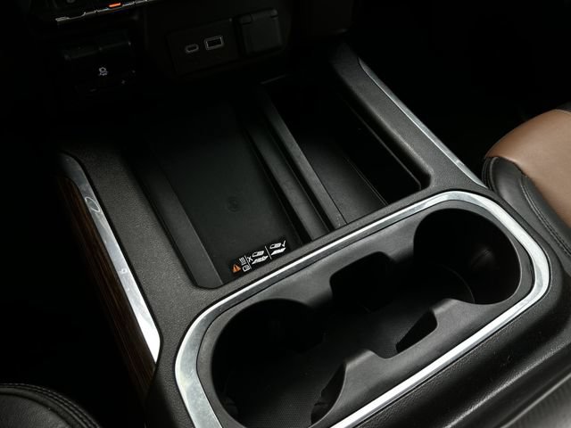 Used 2021 Chevrolet Silverado 3500 High Country AWD/4WD image 23