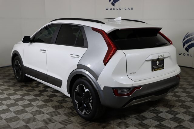 Used 2023 Kia Niro Wave image 5