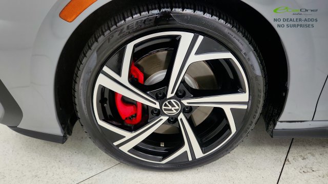 Used 2025 Volkswagen GTI SE FWD image 80