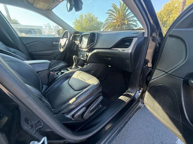 Used 2015 Jeep Cherokee Limited w/ Luxury Group image 10